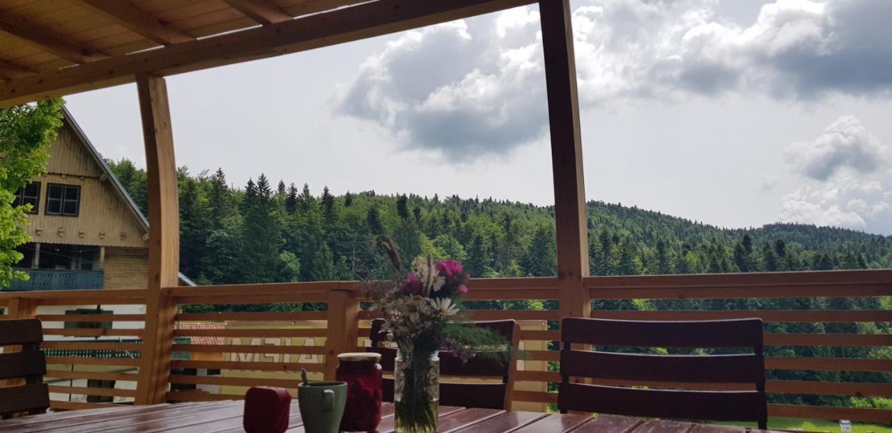 Planinski Dom Na Travni Gori Sodrazica Exterior photo